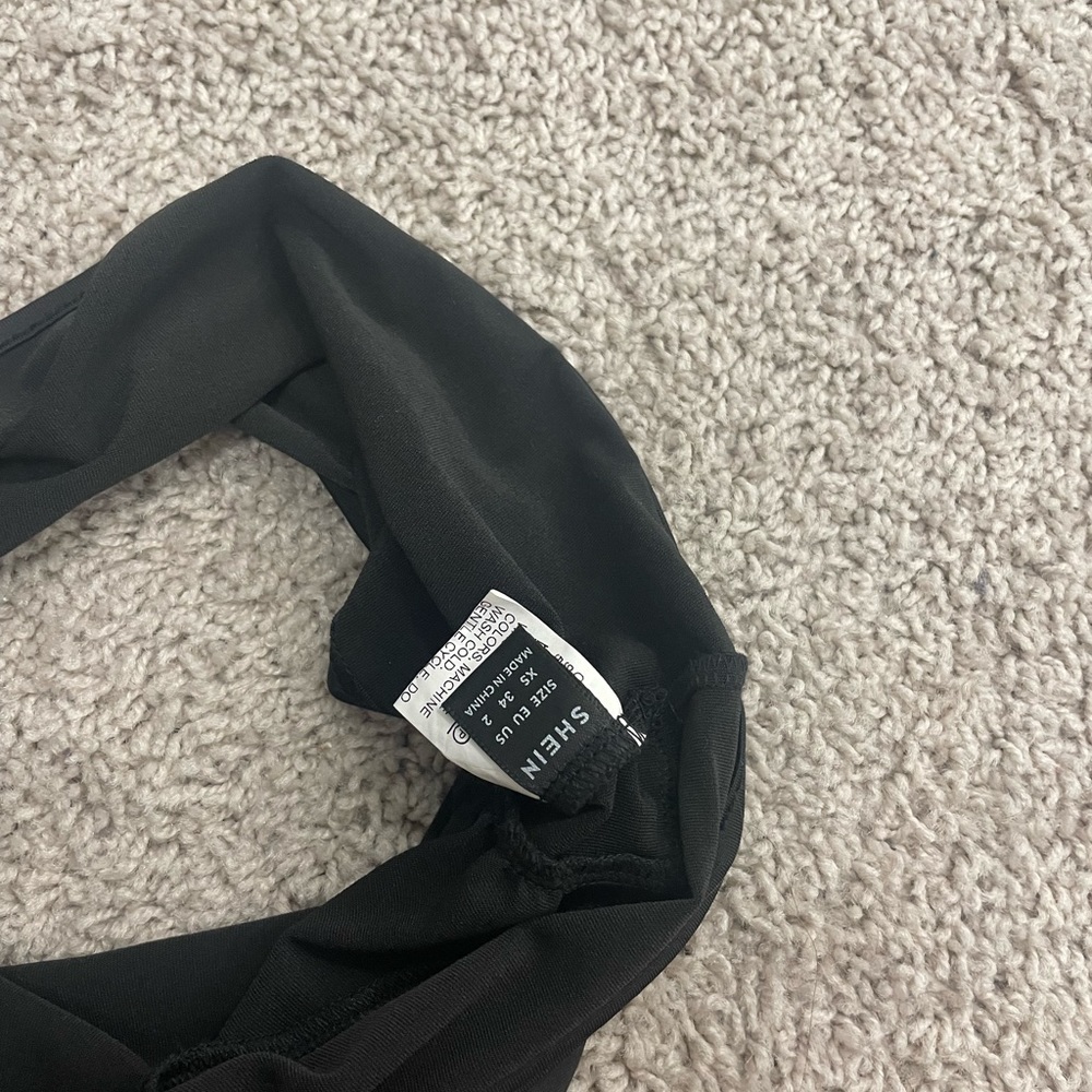 Black Top - Picture 2 of 2